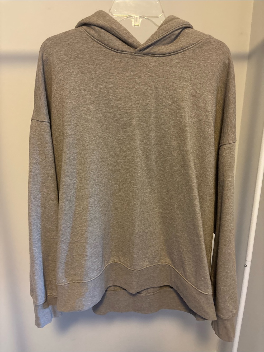 American Eagle Outfitters Light Gray Hooded Pullover Sweatshirt